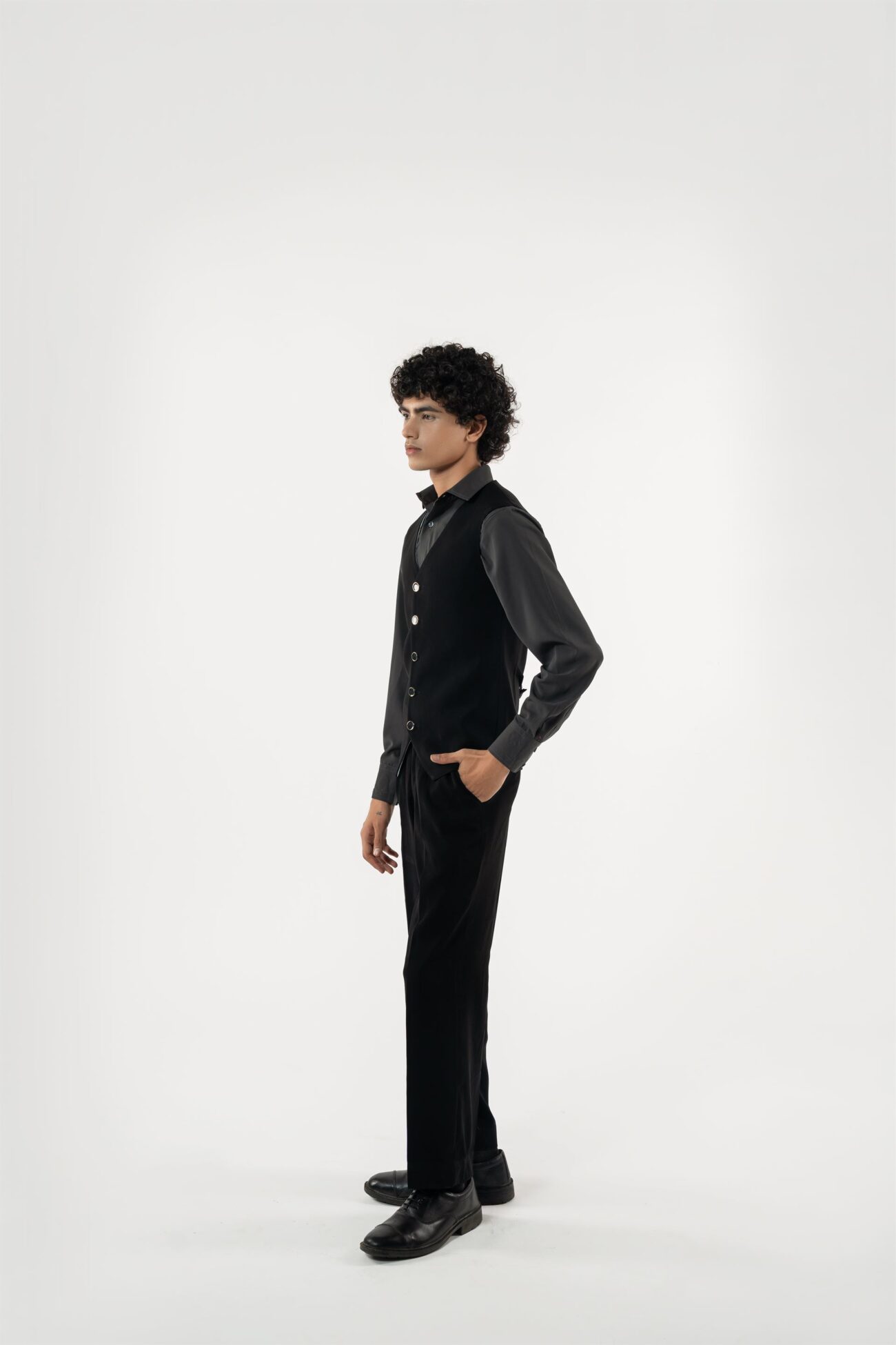 BLACK SUITING WAISTCOAT - Image 2